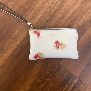 Coach Wristlet SOLD